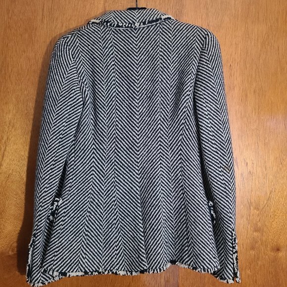 CHANEL 34 Runway Herringbone Wool Blazer ASO KATE MOSS - Picture 7 of 16